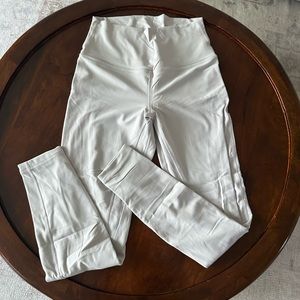 Lululemon Align leggings in light lilac